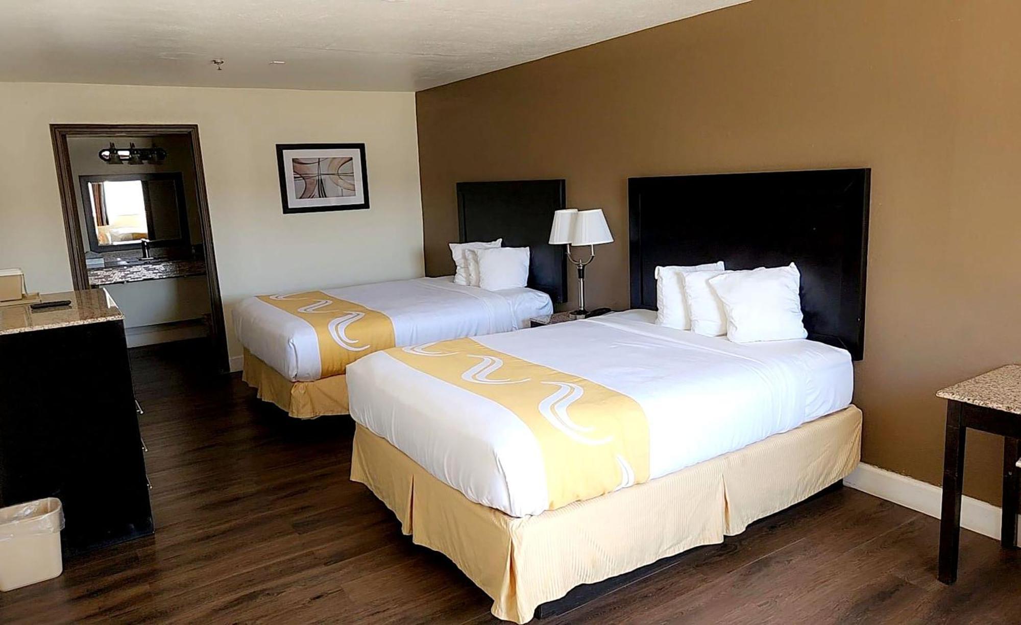 Hotel Baymont By Wyndham Del Rio Esterno foto