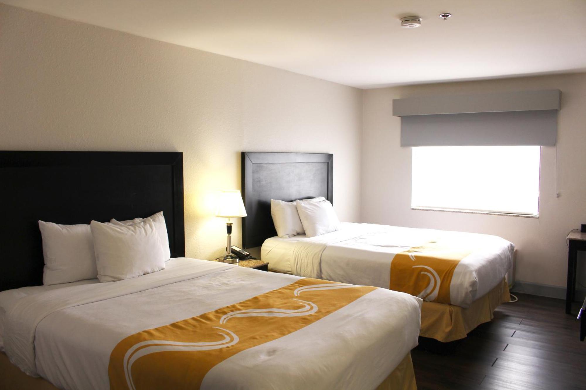 Hotel Baymont By Wyndham Del Rio Esterno foto
