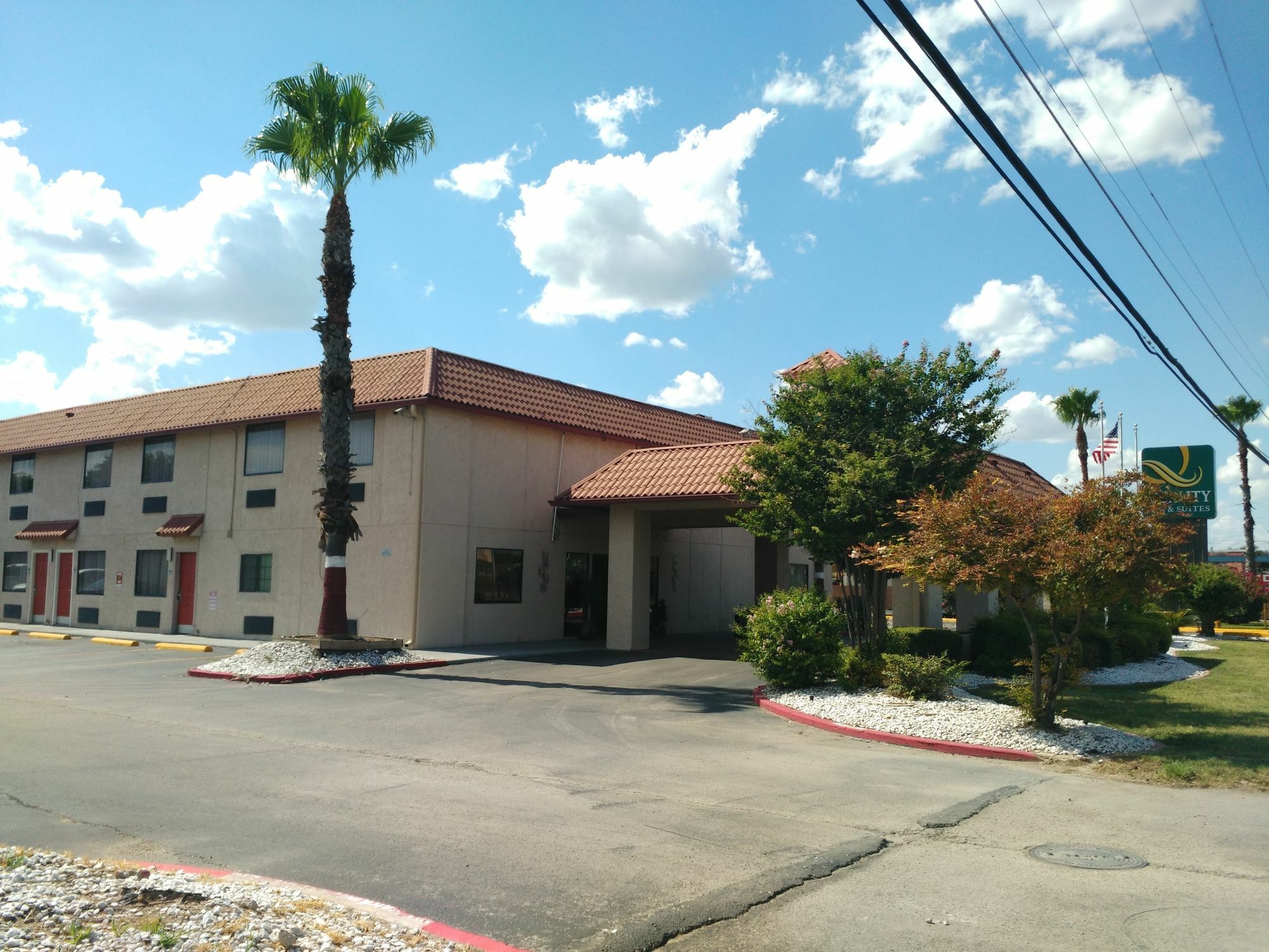 Hotel Baymont By Wyndham Del Rio Esterno foto