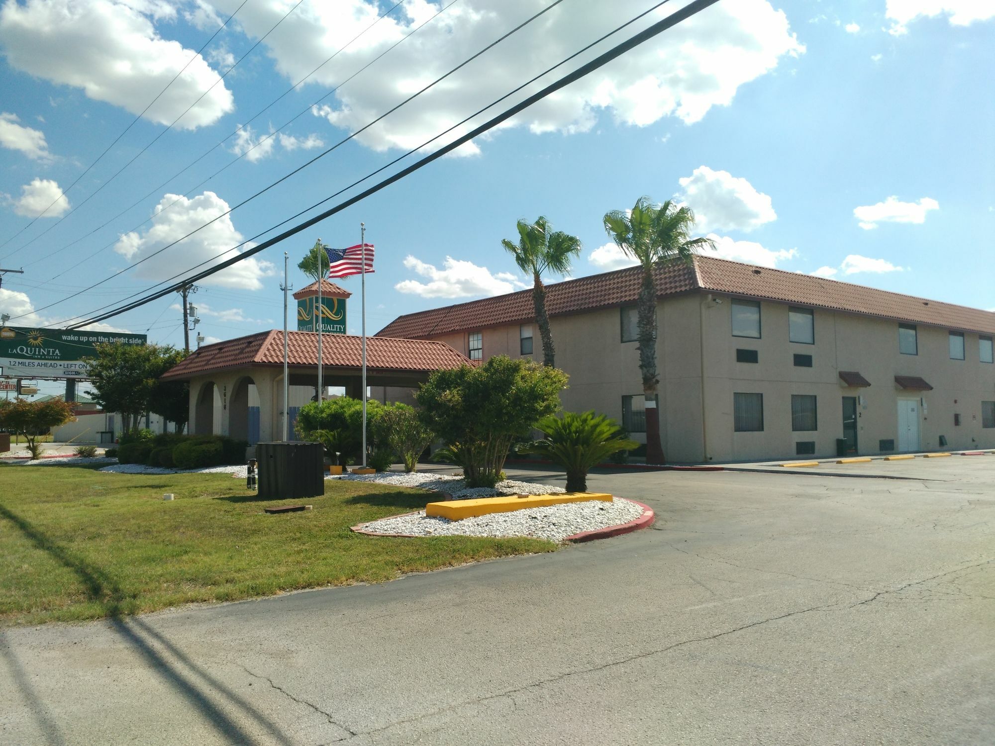 Hotel Baymont By Wyndham Del Rio Esterno foto