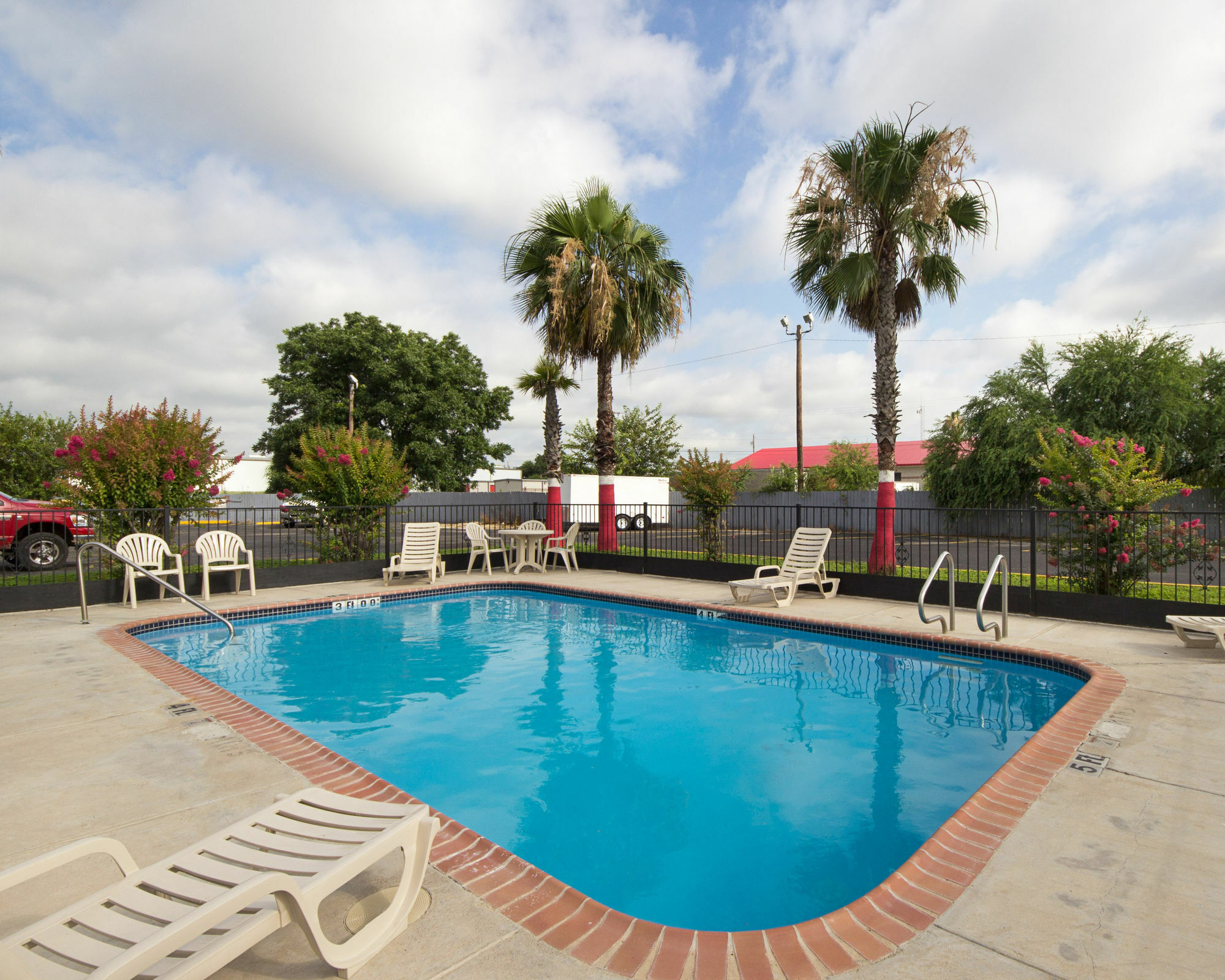 Hotel Baymont By Wyndham Del Rio Esterno foto